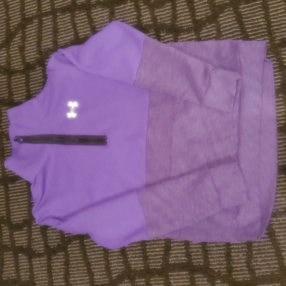 Under Armour 1/4 zip sweatshirt